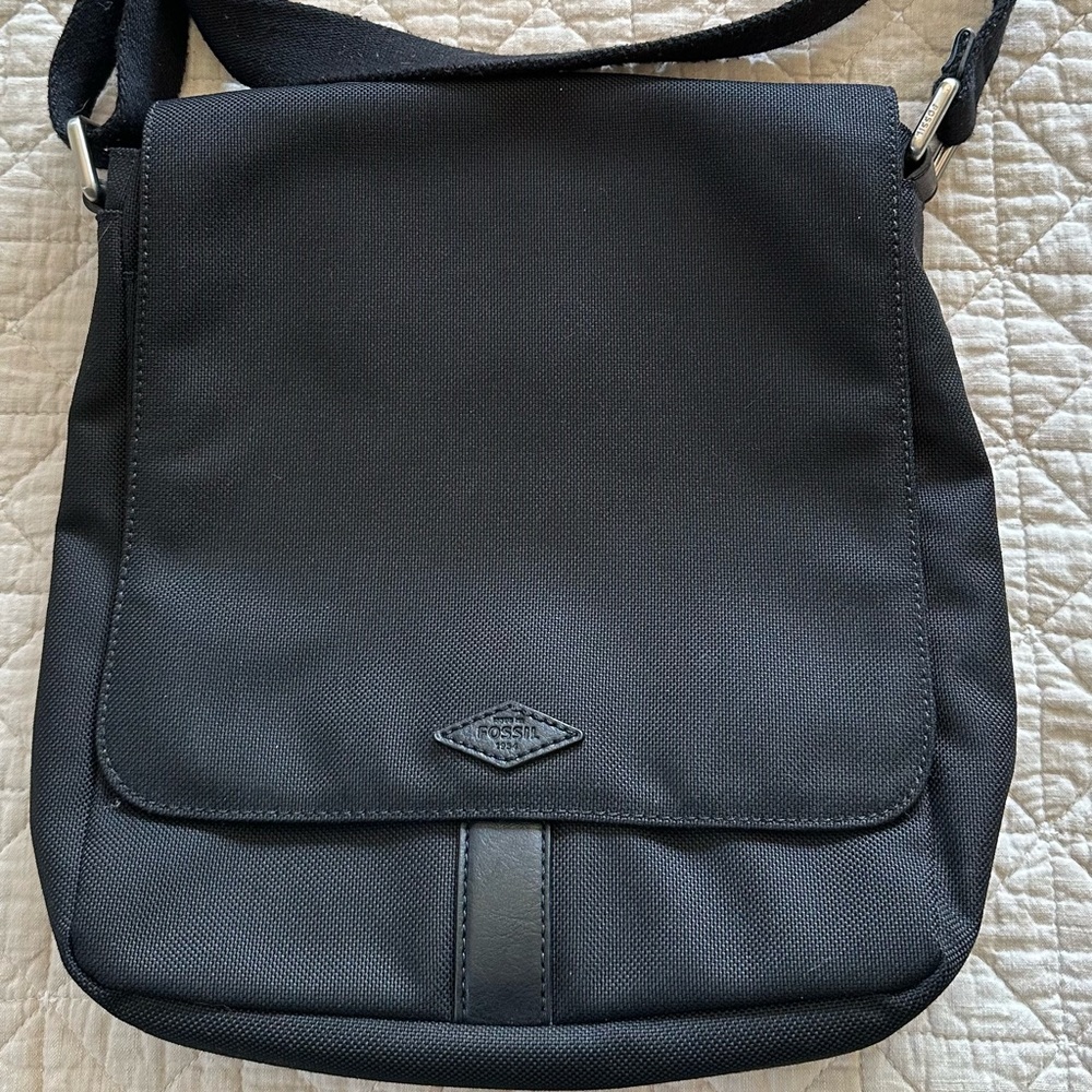 Fossil canvas cross body bag